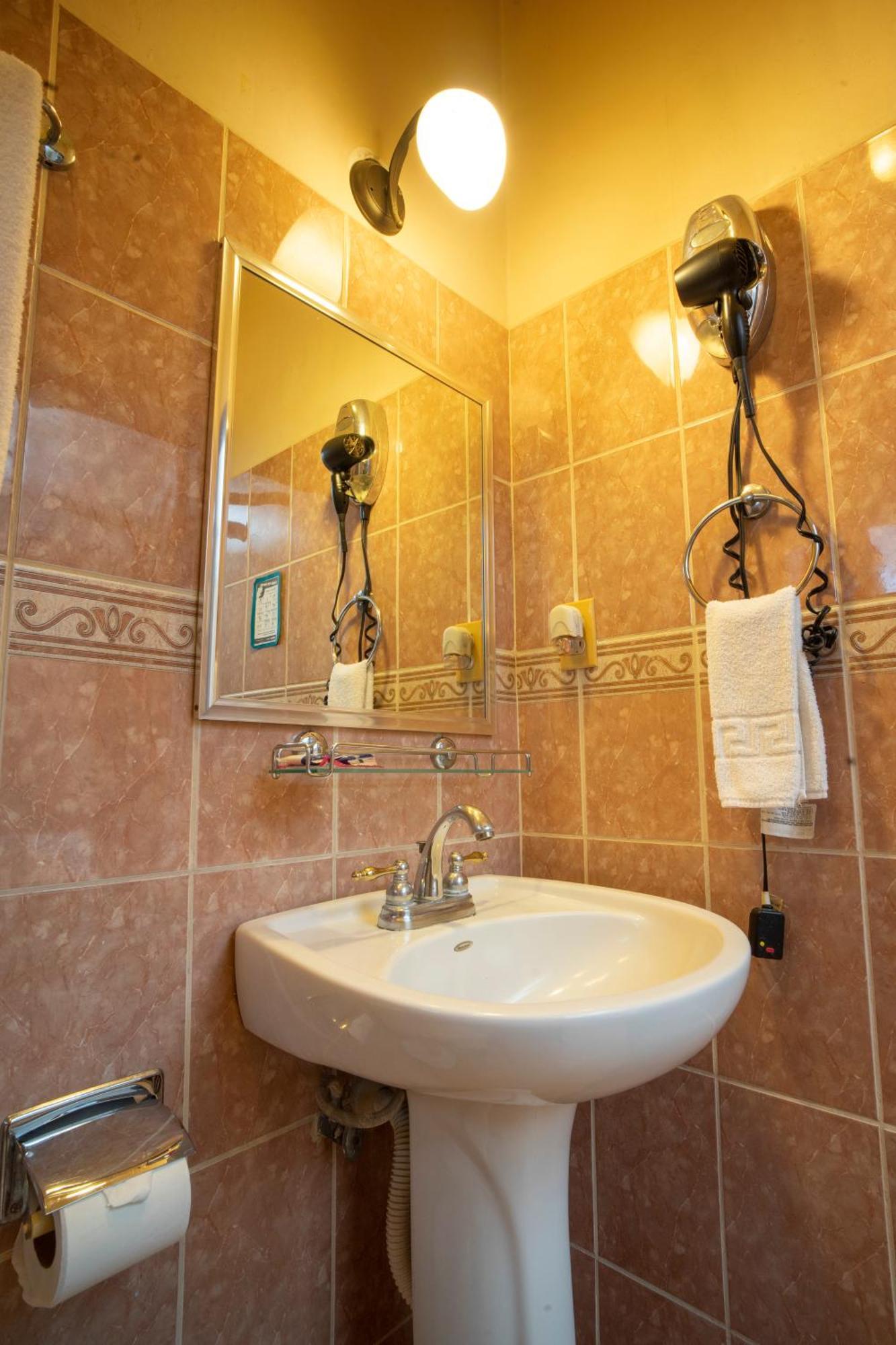 סן פדרו סולה Apart Hotel La Trejo מראה חיצוני תמונה