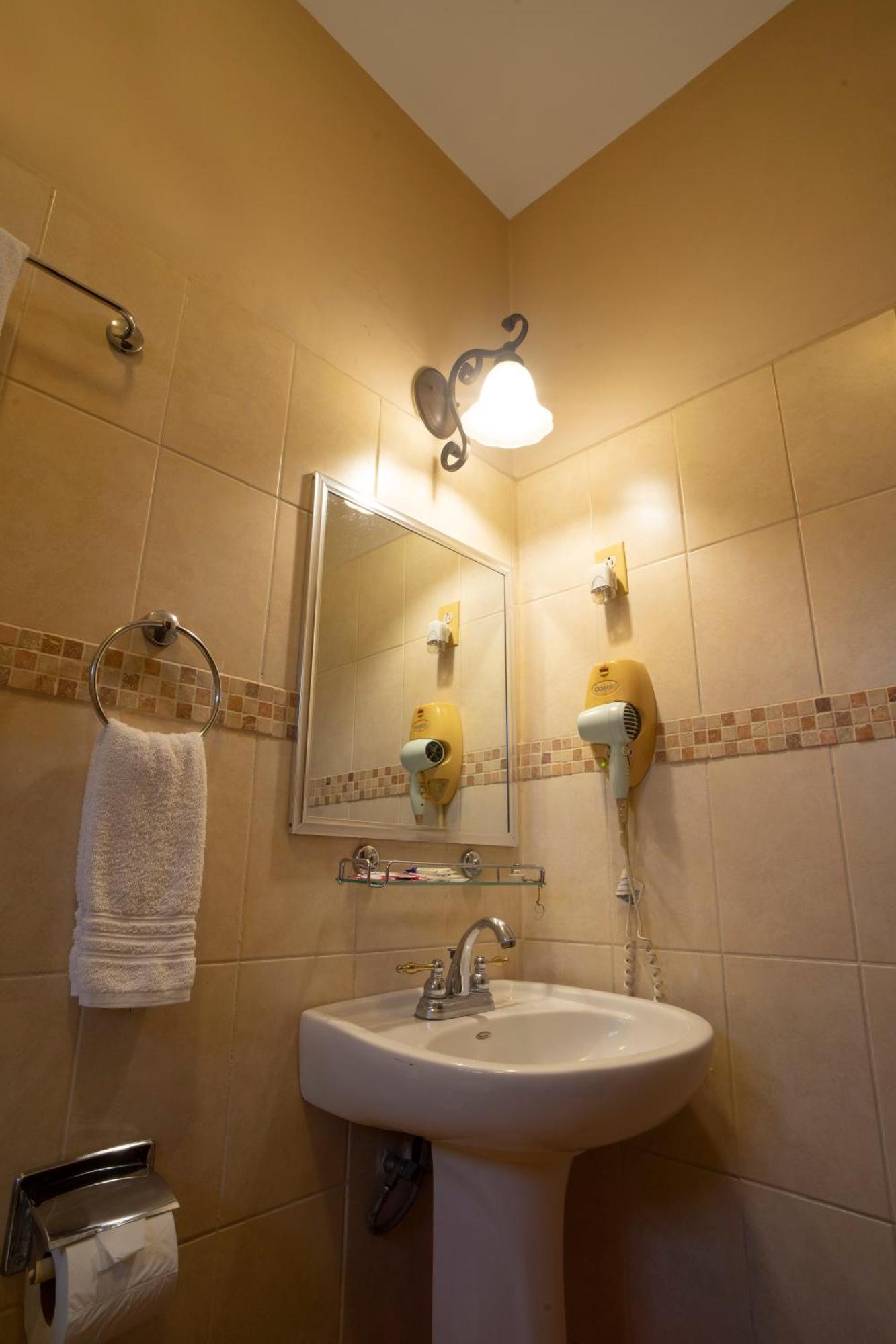 סן פדרו סולה Apart Hotel La Trejo מראה חיצוני תמונה